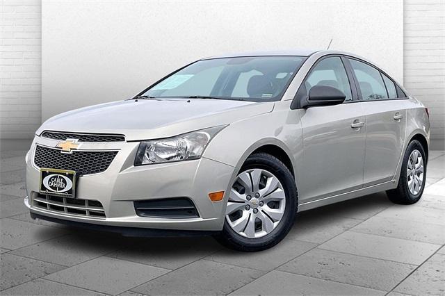 used 2013 Chevrolet Cruze car, priced at $9,999