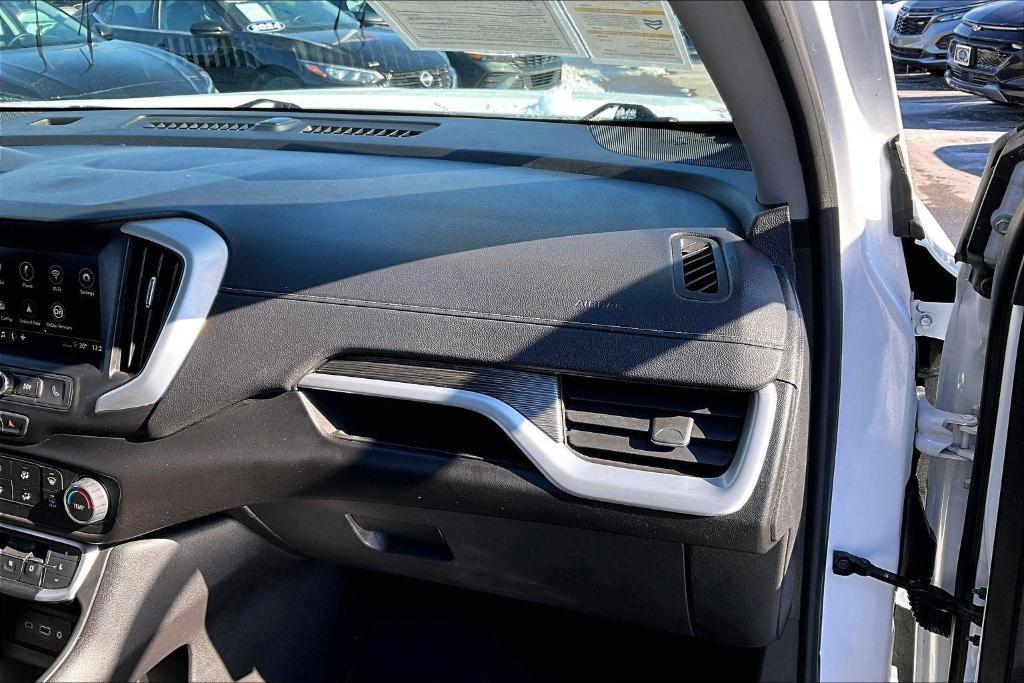 used 2024 GMC Terrain car, priced at $17,500