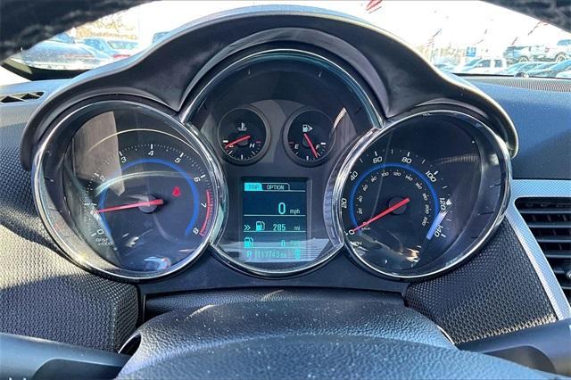 used 2015 Chevrolet Cruze car, priced at $8,000