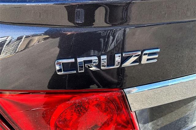 used 2015 Chevrolet Cruze car, priced at $8,000