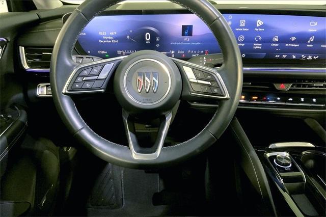 used 2025 Buick Envision car, priced at $26,000