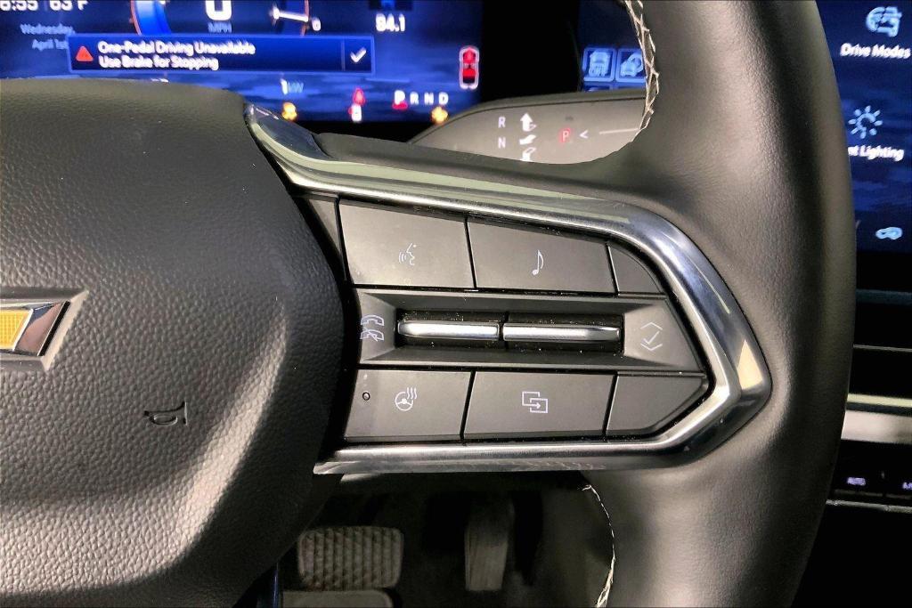 used 2025 Chevrolet Equinox EV car, priced at $23,000