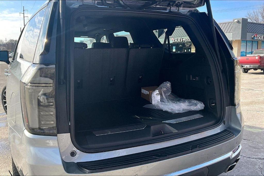 new 2026 Chevrolet Suburban car, priced at $92,495