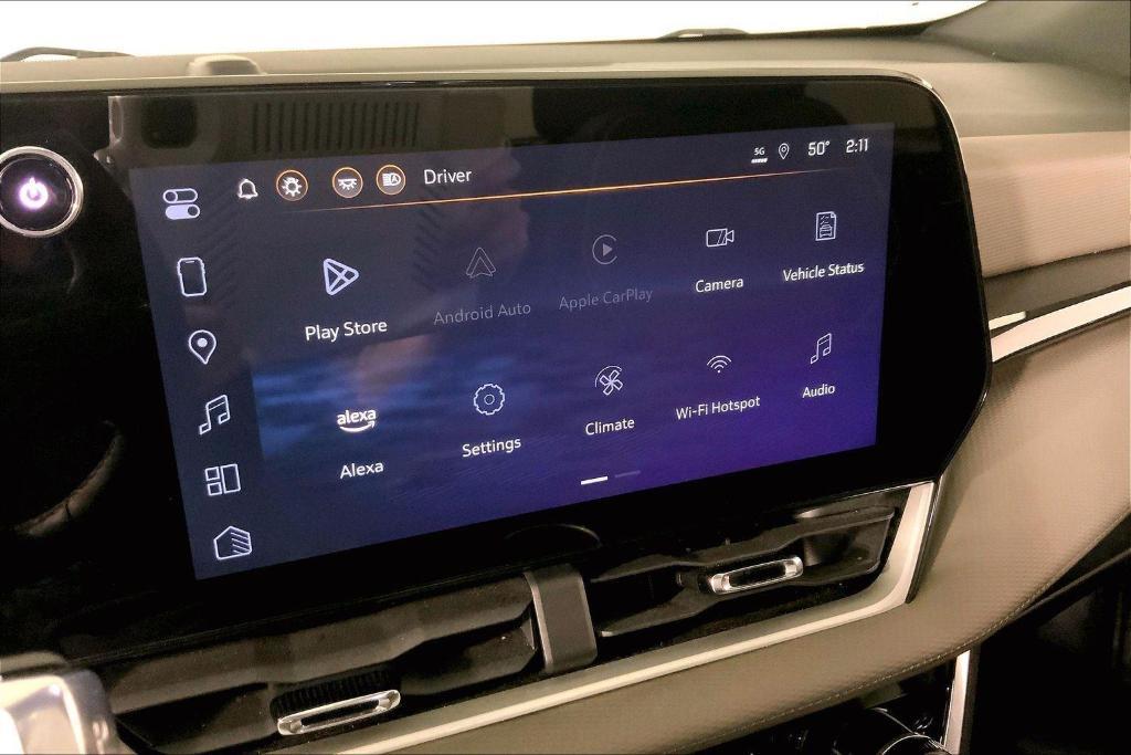 used 2025 Chevrolet Equinox car, priced at $24,000