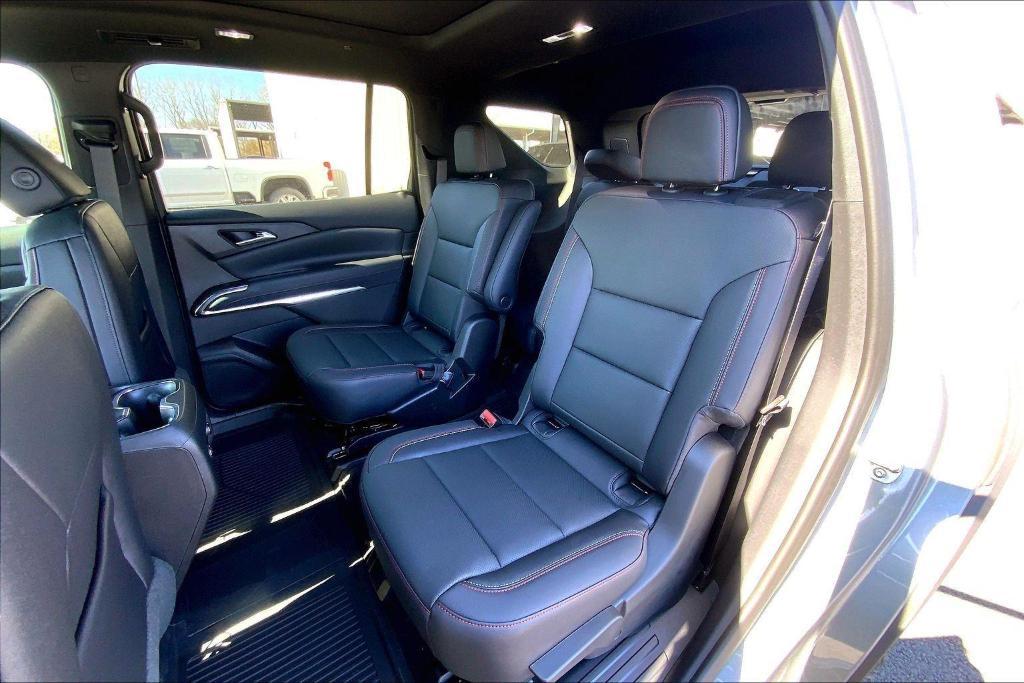 new 2026 Chevrolet Traverse car, priced at $48,911