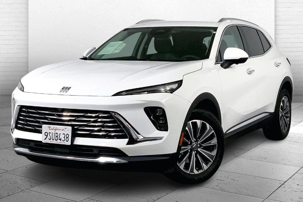 used 2025 Buick Envision car, priced at $26,000