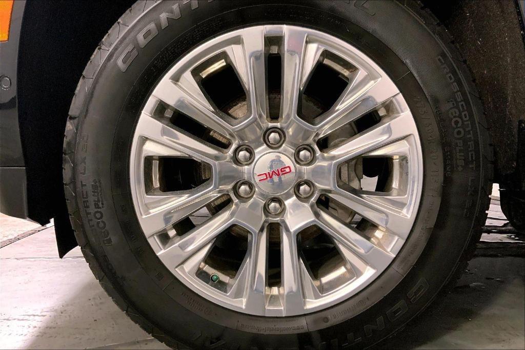 used 2025 GMC Yukon car, priced at $67,500