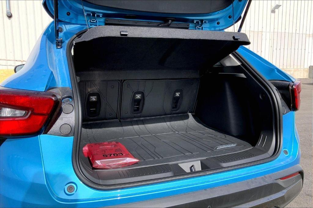 new 2026 Chevrolet Trax car, priced at $25,300