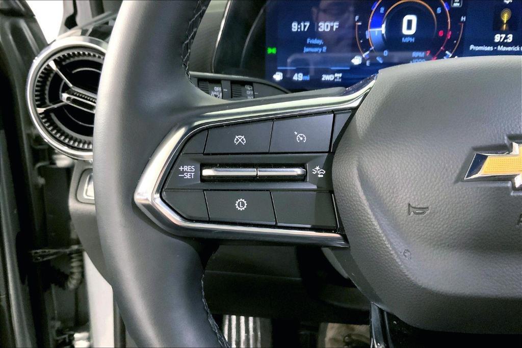 used 2025 Chevrolet Equinox car, priced at $26,000