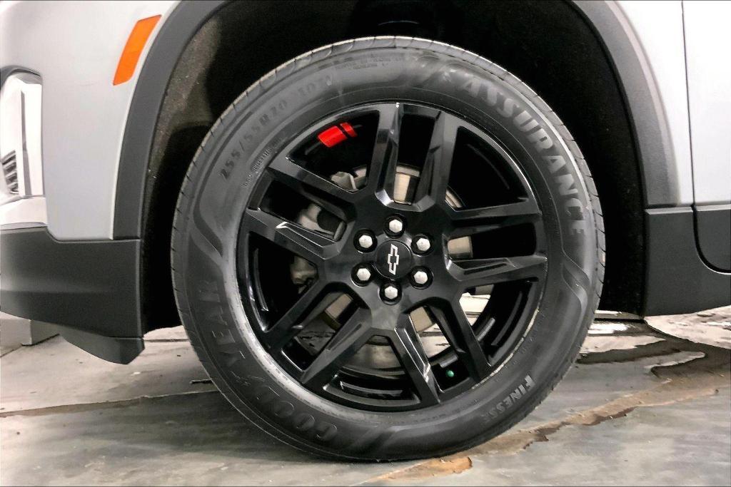 used 2023 Chevrolet Traverse car, priced at $28,500