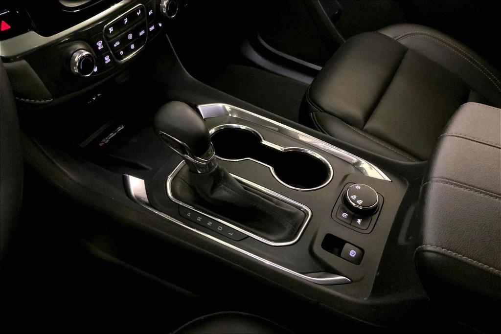 used 2023 Chevrolet Traverse car, priced at $28,500