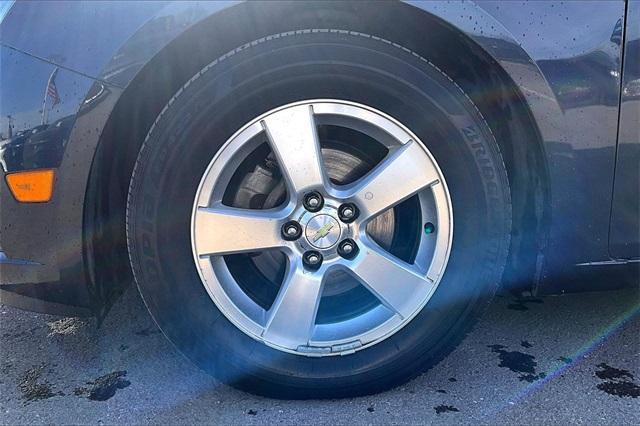used 2014 Chevrolet Cruze car, priced at $6,500