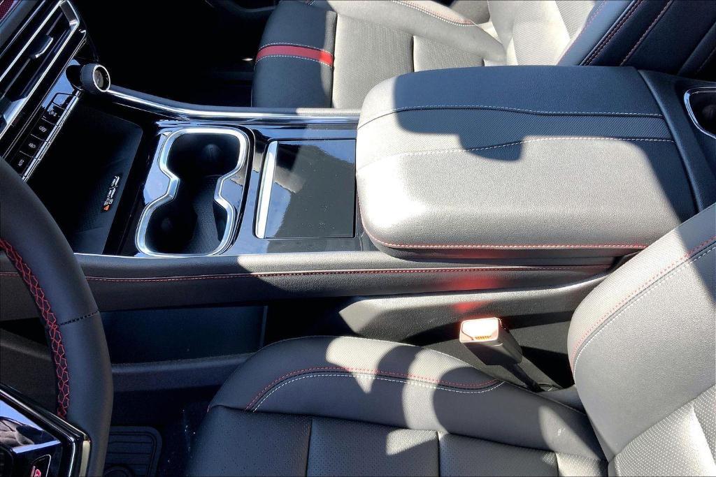 new 2026 Chevrolet Traverse car, priced at $53,996