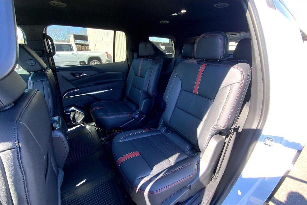 new 2026 Chevrolet Traverse car, priced at $54,846