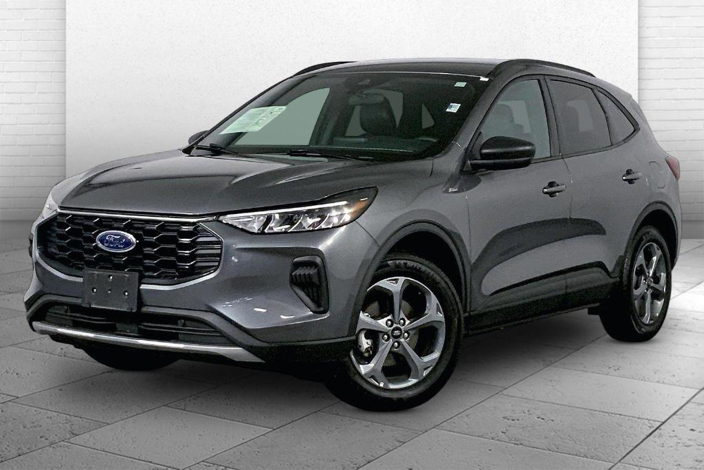 used 2025 Ford Escape car, priced at $24,000