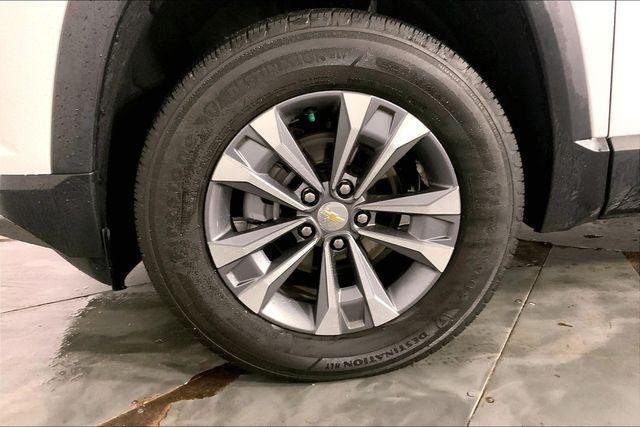 used 2026 Chevrolet Equinox car, priced at $27,500