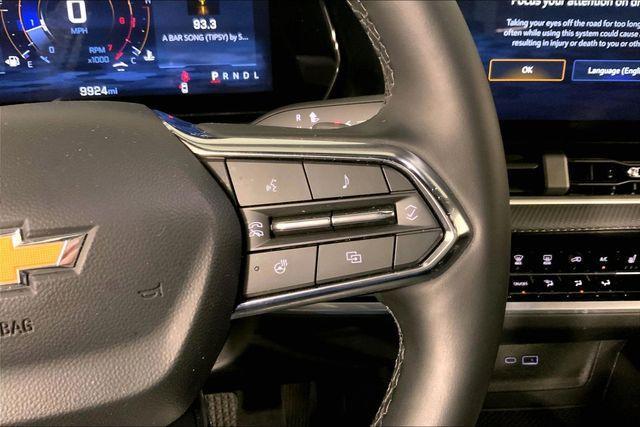 used 2026 Chevrolet Equinox car, priced at $27,500