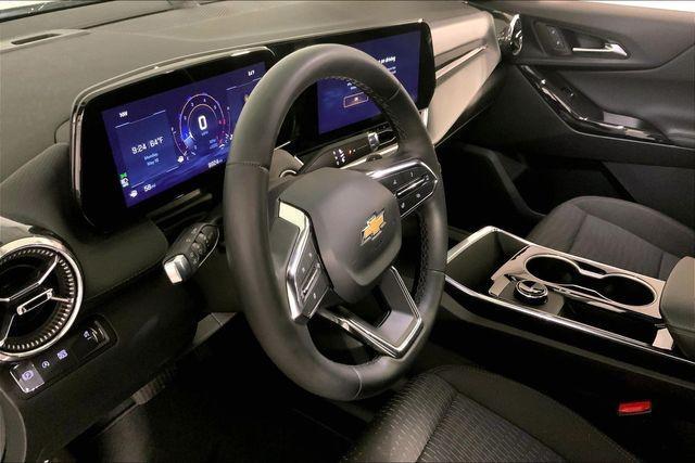 used 2026 Chevrolet Equinox car, priced at $27,500