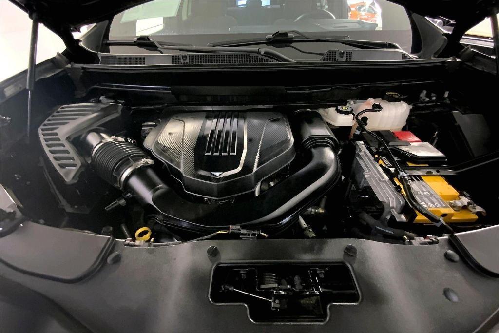 used 2025 GMC Acadia car, priced at $31,000