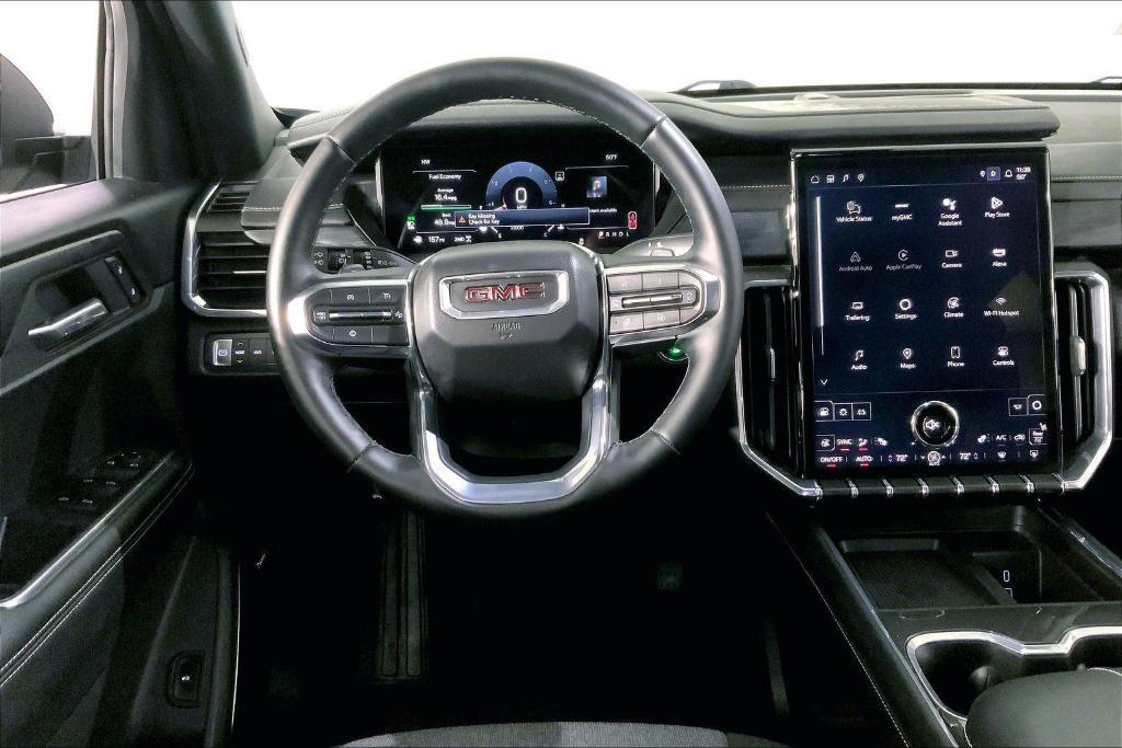 used 2025 GMC Acadia car, priced at $31,000