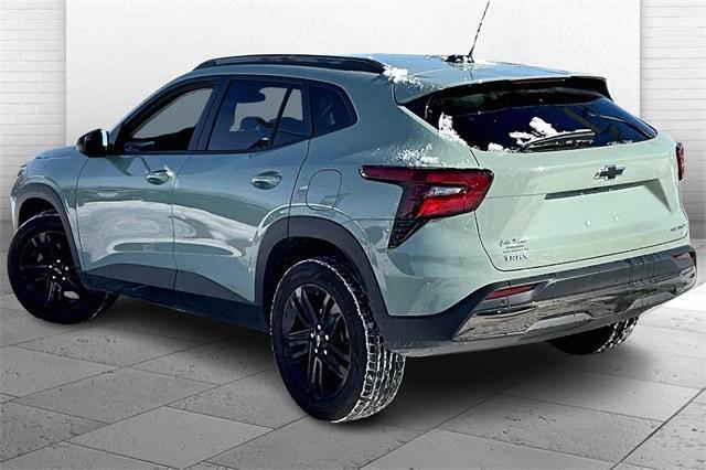 used 2025 Chevrolet Trax car, priced at $23,500