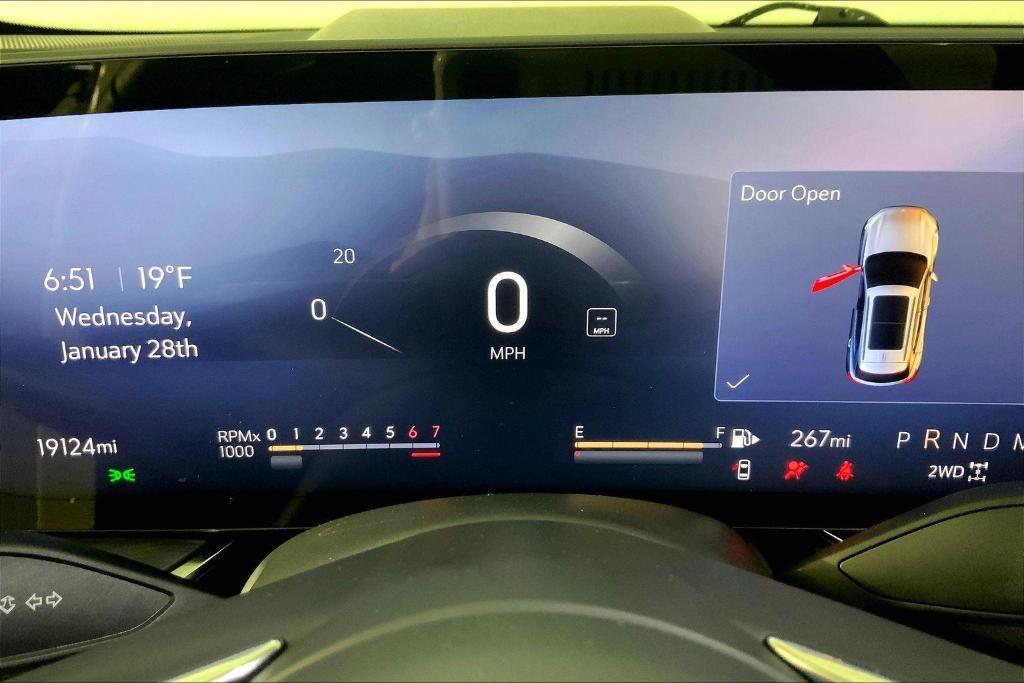 used 2025 Buick Envision car, priced at $24,000