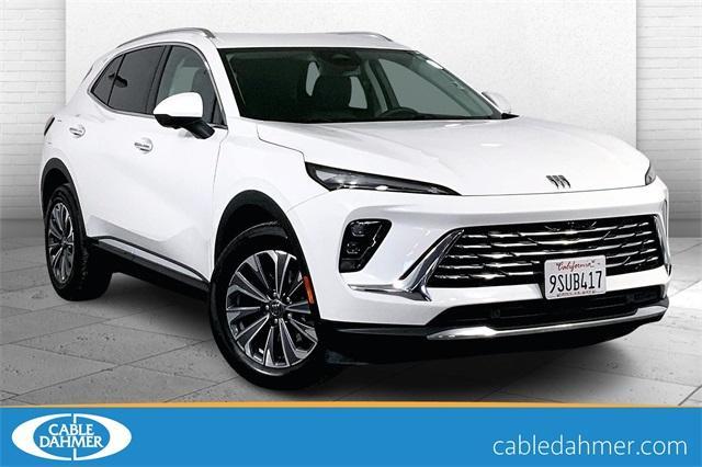 used 2025 Buick Envision car, priced at $24,000