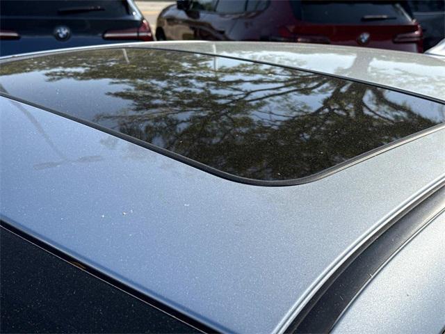 2019 Ice Silver Metallic Subaru Legacy