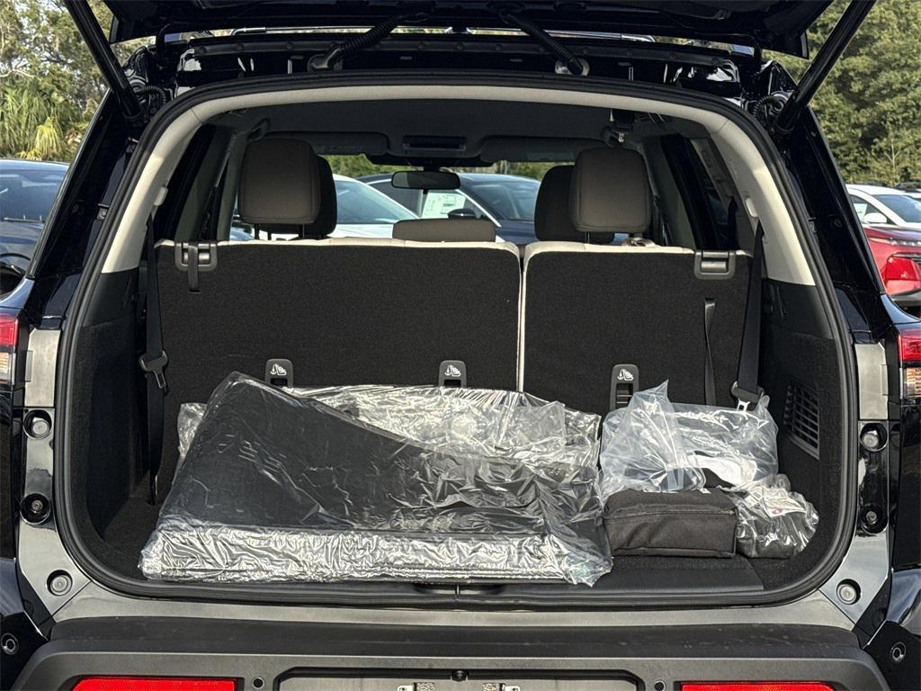 new 2025 Nissan Pathfinder car, priced at $34,068