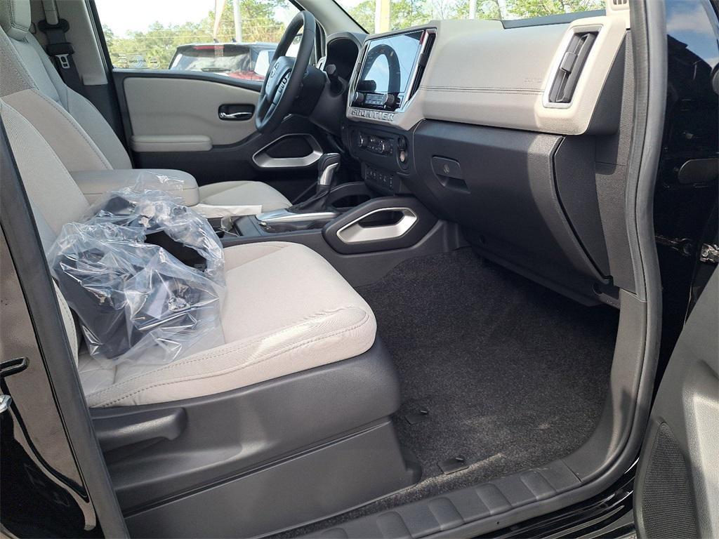 new 2025 Nissan Frontier car, priced at $32,042