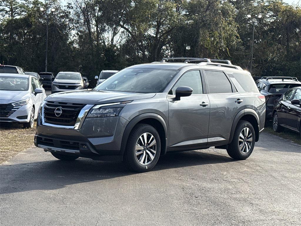 new 2025 Nissan Pathfinder car, priced at $36,428