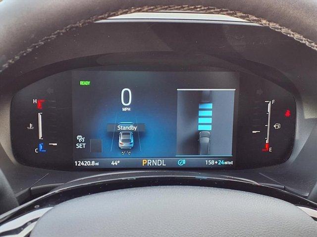 used 2025 Ford Escape car, priced at $25,999