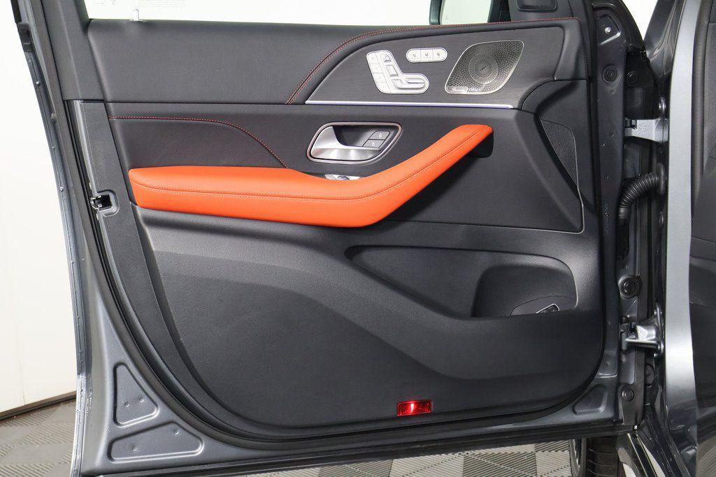 new 2026 Mercedes-Benz AMG GLE 53 car, priced at $101,120