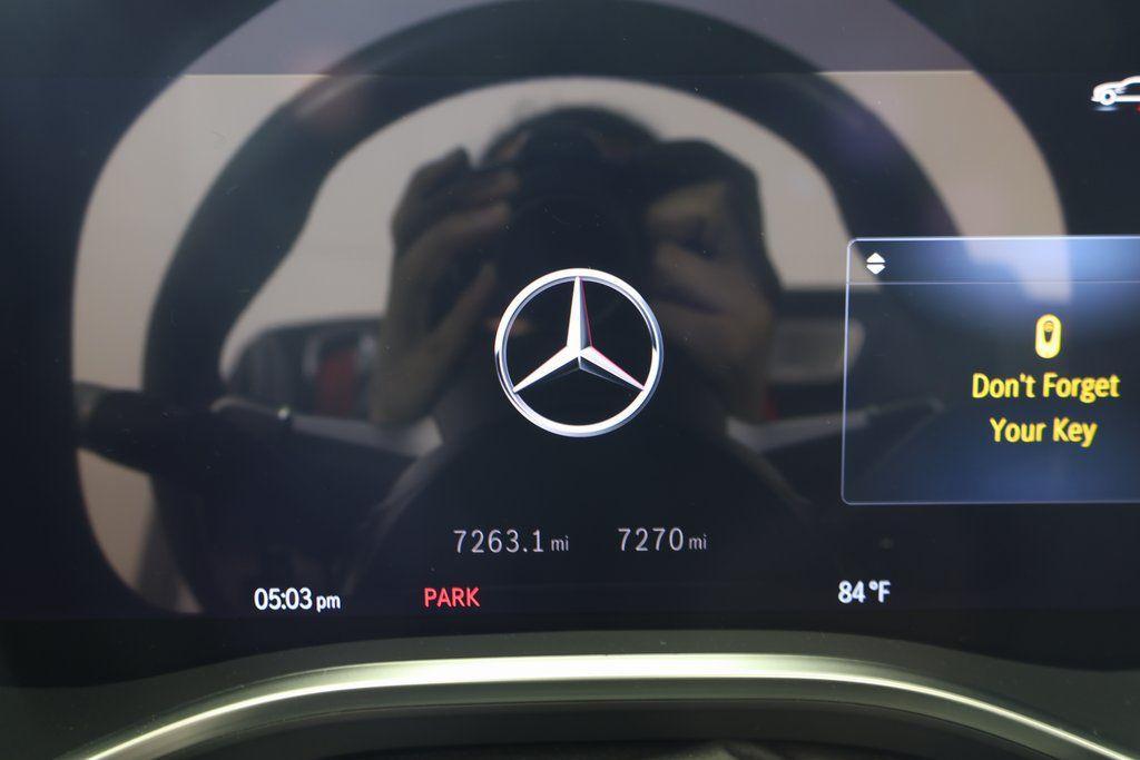 used 2025 Mercedes-Benz AMG SL 63 car, priced at $165,988