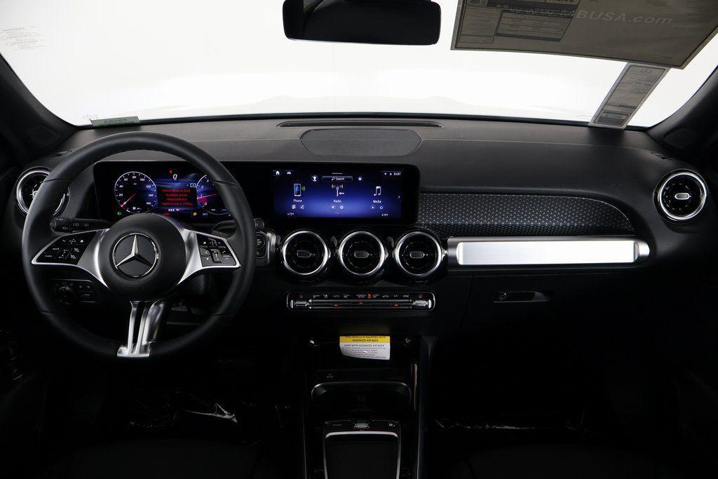 new 2026 Mercedes-Benz GLB 250 car, priced at $46,685