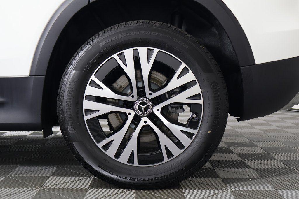 new 2026 Mercedes-Benz GLB 250 car, priced at $46,685