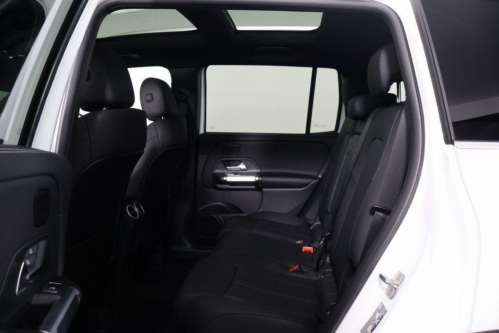 new 2026 Mercedes-Benz GLB 250 car, priced at $46,685