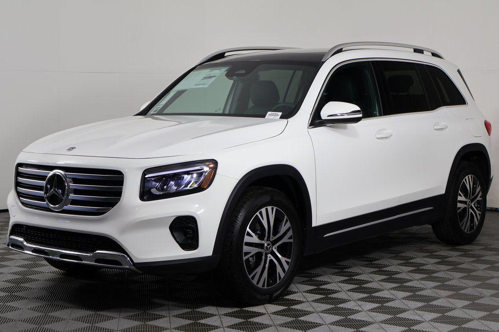 new 2026 Mercedes-Benz GLB 250 car, priced at $46,685