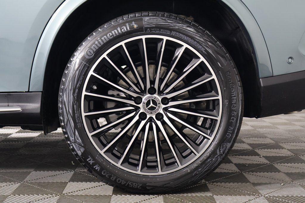 new 2026 Mercedes-Benz GLC 300 car, priced at $62,500