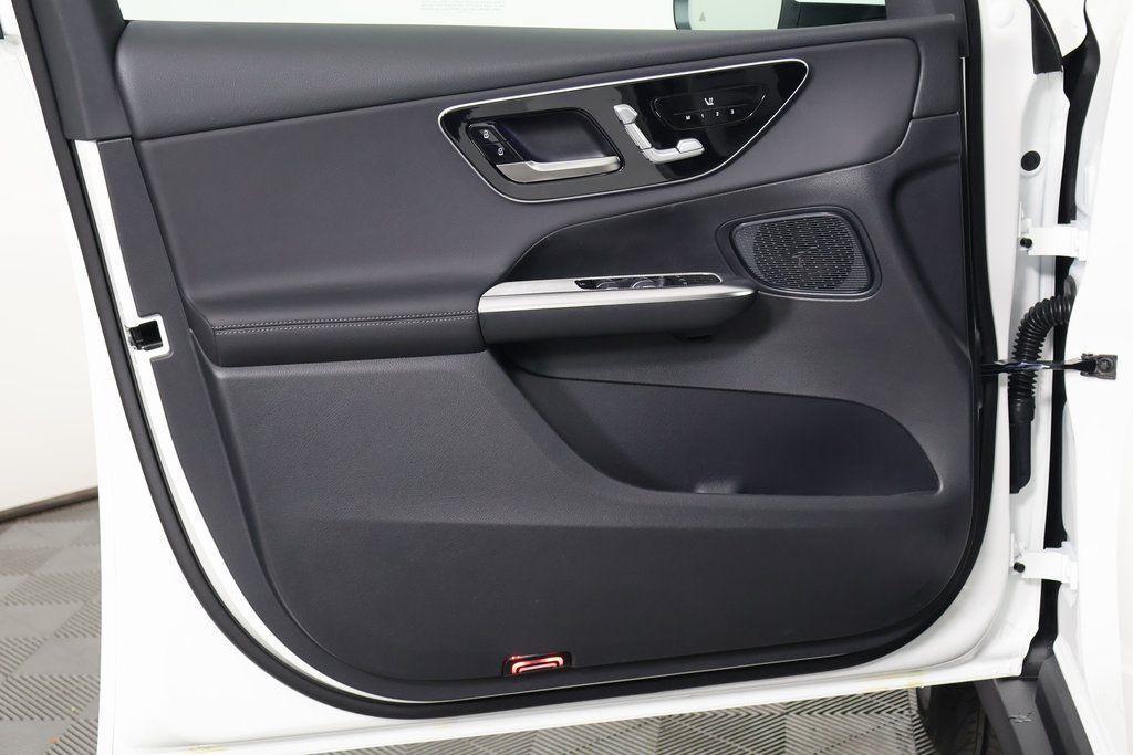 new 2026 Mercedes-Benz GLC 300 car, priced at $51,650