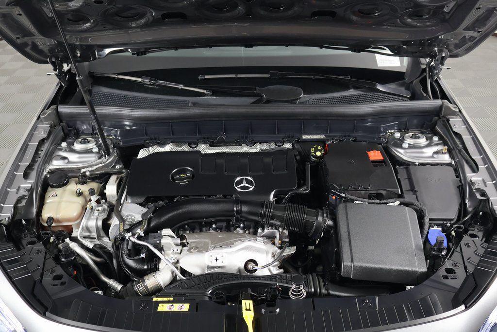 used 2023 Mercedes-Benz GLB 250 car, priced at $30,085