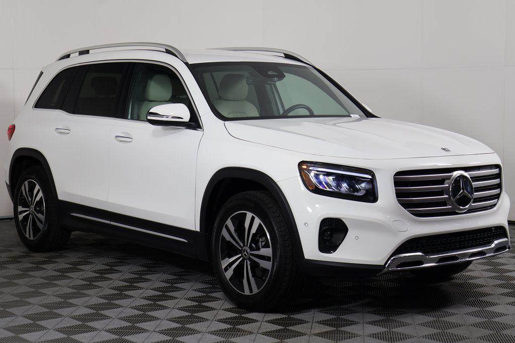 used 2025 Mercedes-Benz GLB 250 car, priced at $44,988