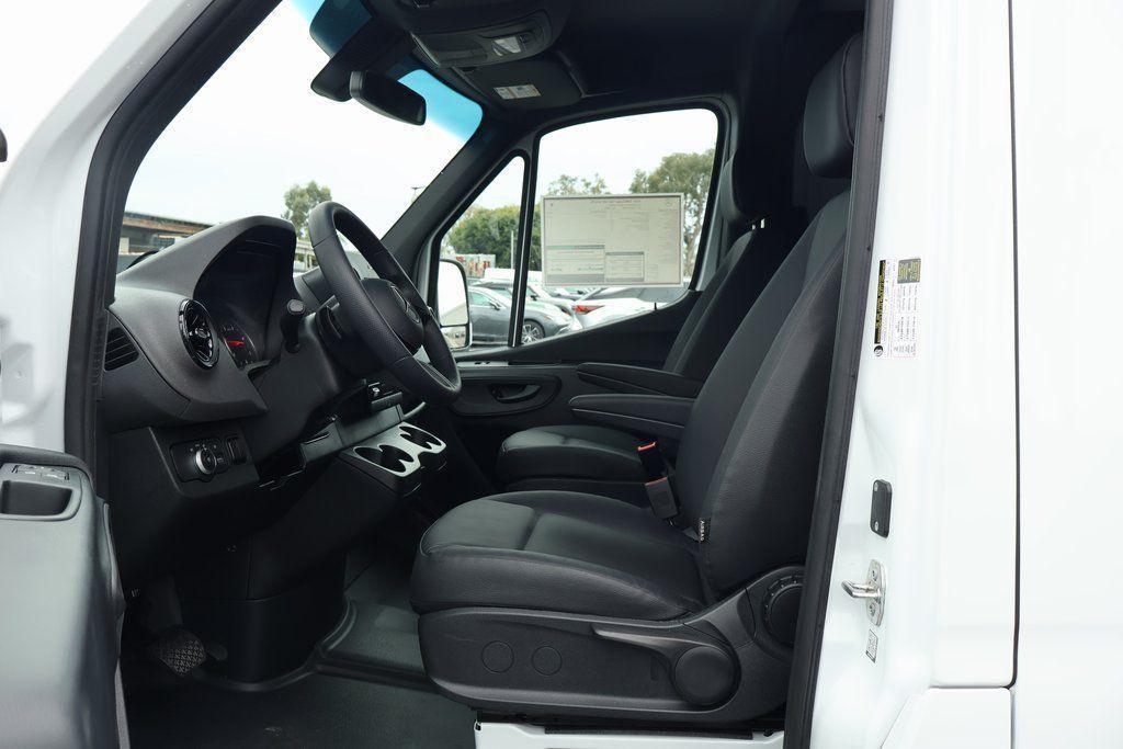 new 2025 Mercedes-Benz Sprinter 2500 car, priced at $55,695