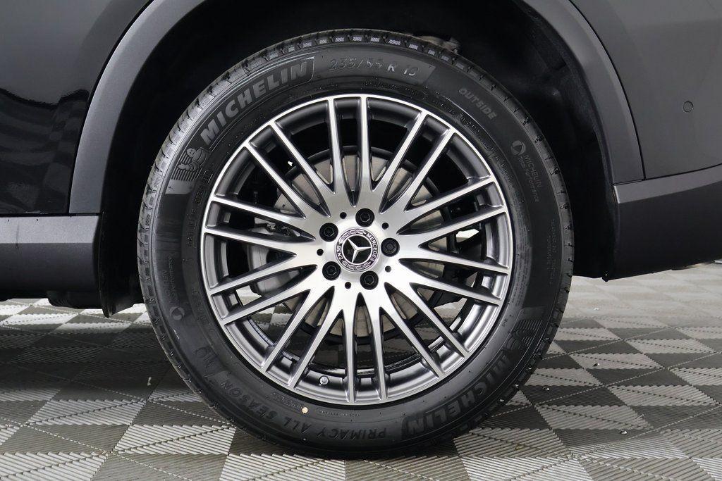 new 2026 Mercedes-Benz GLC 300 car, priced at $53,150