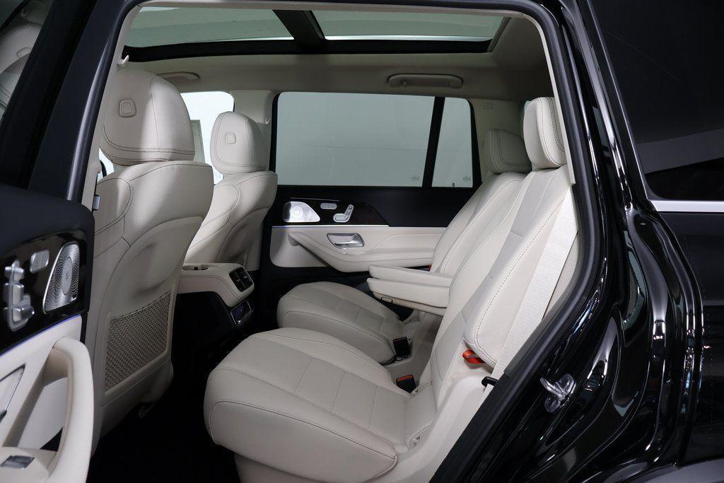 new 2026 Mercedes-Benz GLS 450 car, priced at $92,540