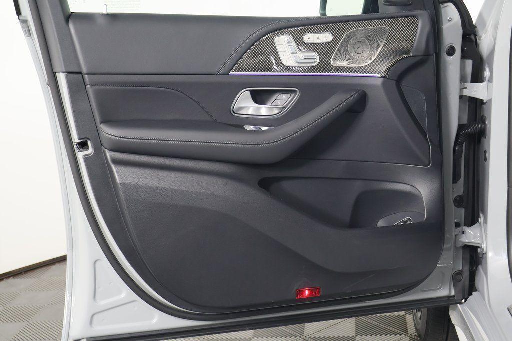 new 2026 Mercedes-Benz AMG GLE 53 car, priced at $99,005