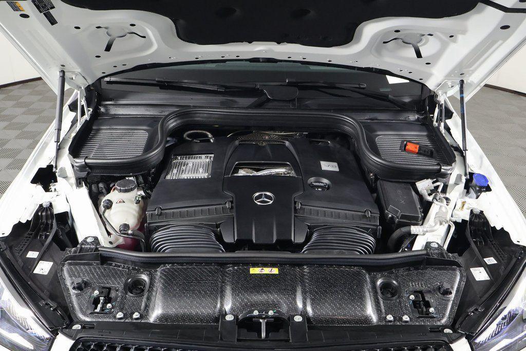new 2025 Mercedes-Benz GLE 580 car, priced at $90,545