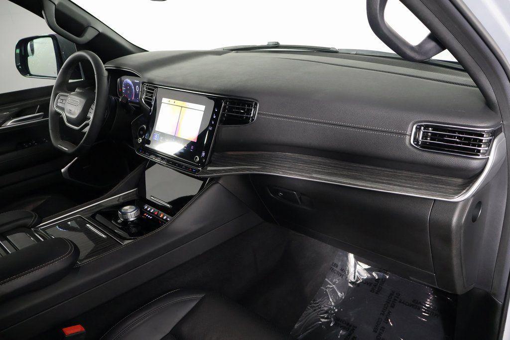 used 2022 Jeep Wagoneer car, priced at $38,788