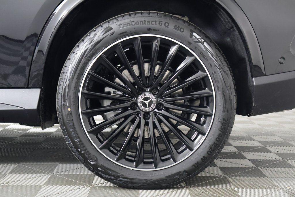 new 2026 Mercedes-Benz GLC 300 car, priced at $64,770