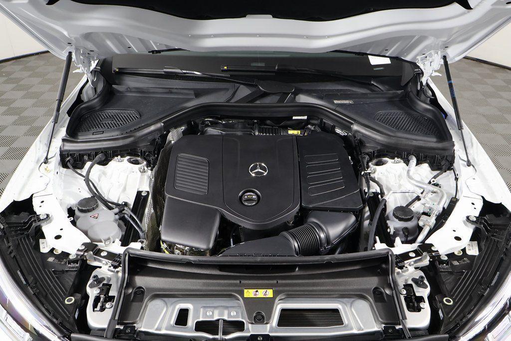new 2026 Mercedes-Benz GLC 300 car, priced at $62,400